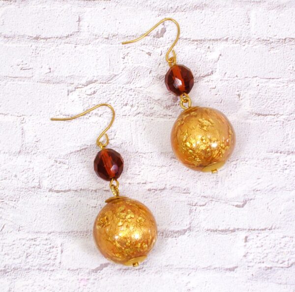 GOLD LEAF & GLASS BEADED EARRING - Image 3