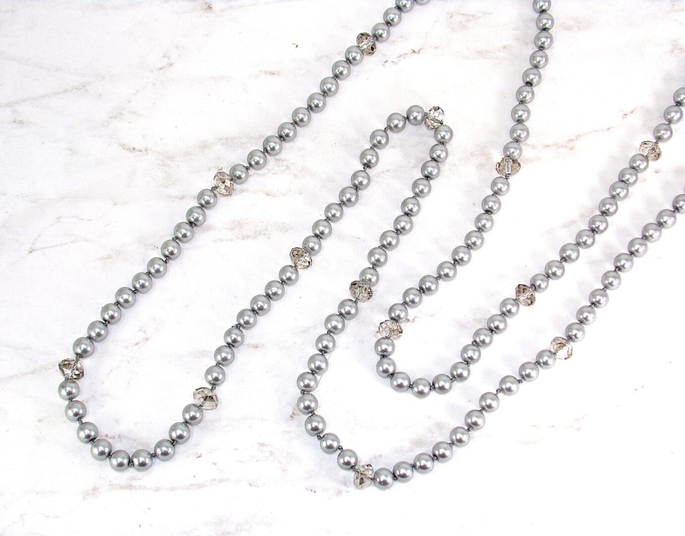 LONG GRAY PEARL & GLASS BEADED NECKLACE - Calisa Designs