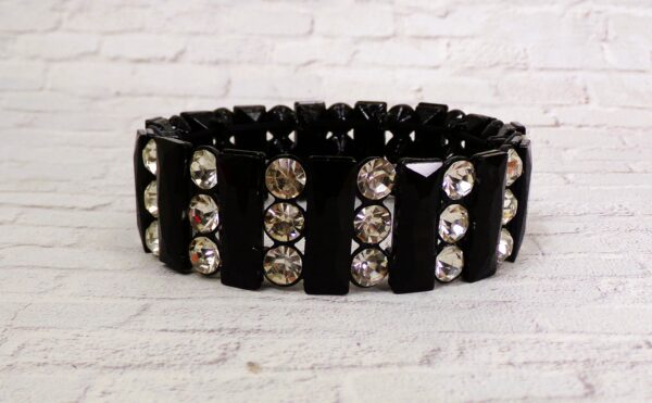 BLACK GLASS & CLEAR CRYSTAL STRETCH BRACELET - Image 4