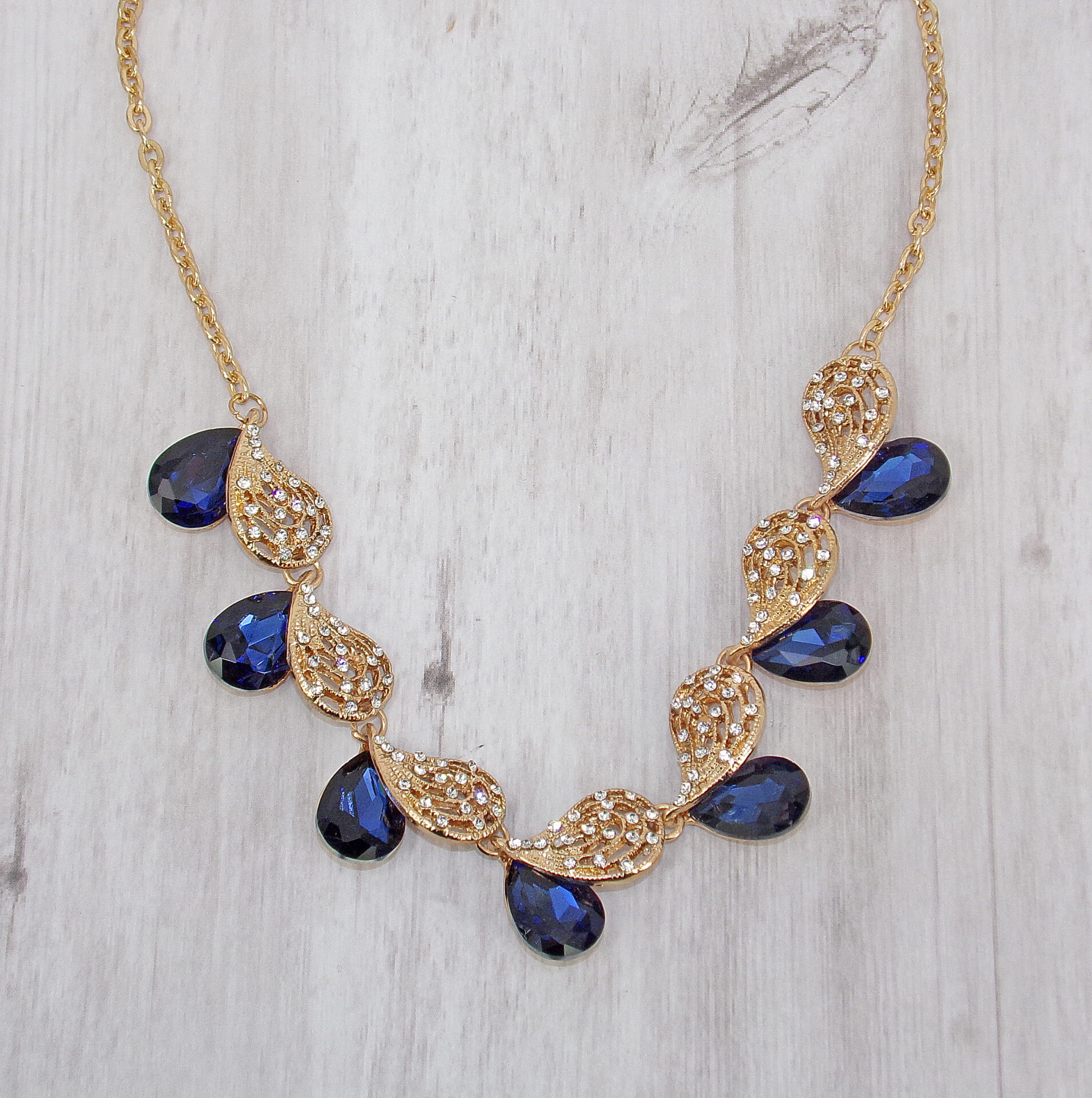 blue crystal necklace set