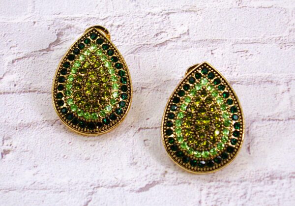 GREEN CRYSTAL TEARDROP EARRINGS - Image 3