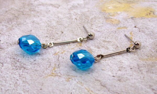 AQUA BLUE GLASS BEAD EARRINGS - Image 3
