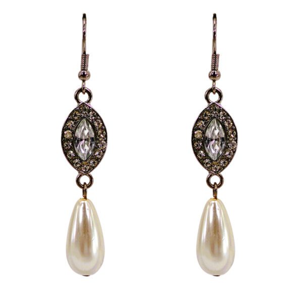 PEARL AND CRYSTAL STATEMENT EARRINGS