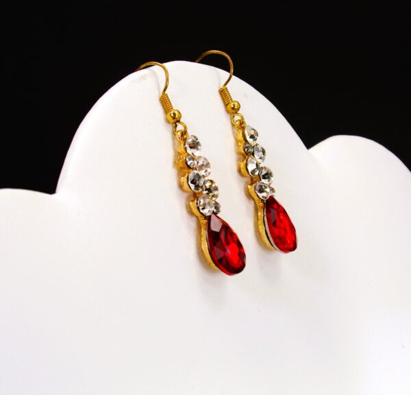 RED CRYSTAL TEARDROP EARRINGS - Image 4