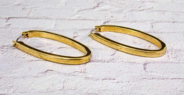 GOLD OVAL CRYSTAL HOOP EARRINGS - Image 5