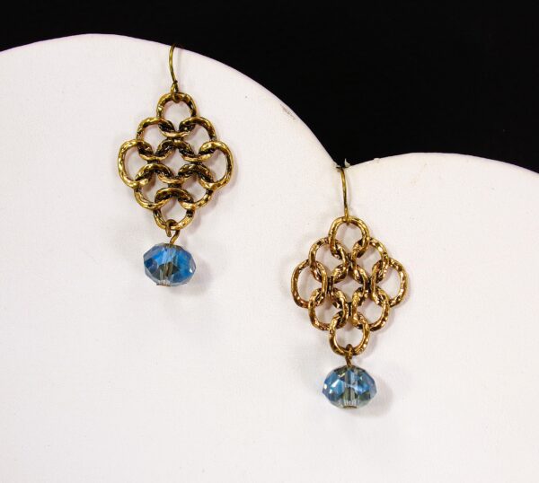 OPEN LATTICE LINK EARRINGS WITH BLUE GLASS BEAD - Image 3