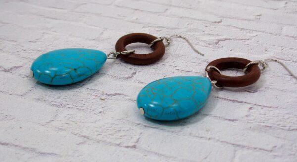 TURQUOISE AND WOOD BEAD EARRINGS - Image 3
