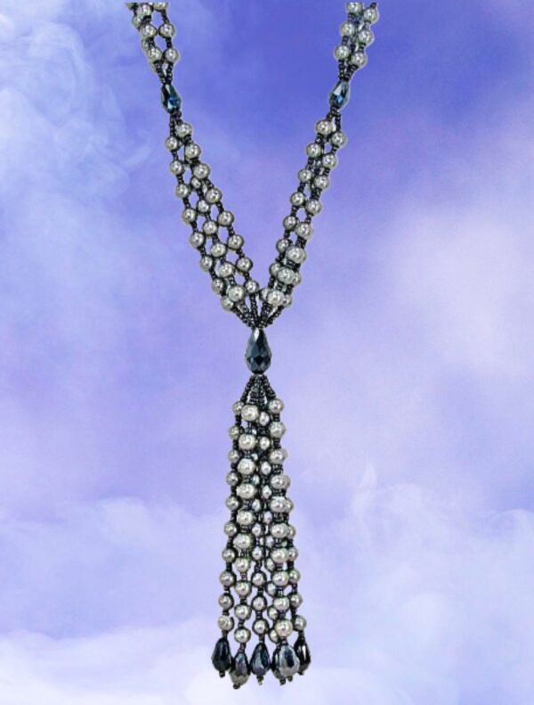 GRAY PEARL AND GLASS BEAD TASSEL NECKLACE - Image 7