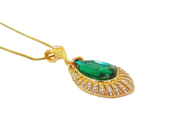 GREEN CRYSTAL TEARDROP PENDANT NECKLACE - Image 5