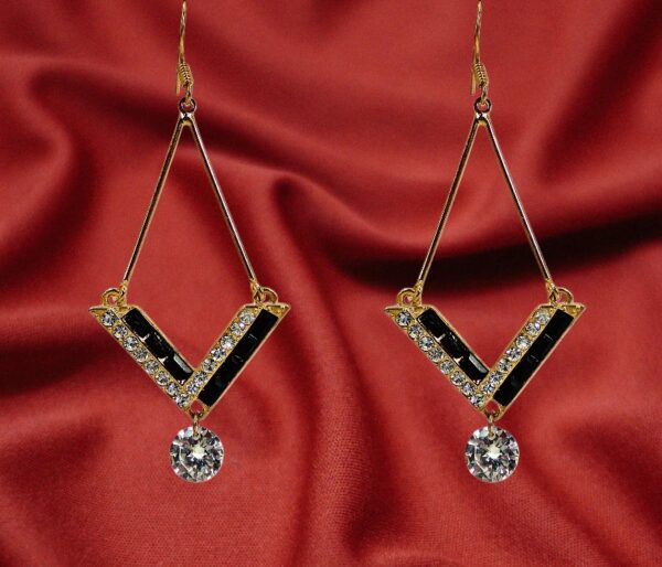 CRYSTAL V SHAPE EARRING WITH CUBIC ZIRCONIA STONE DROP - Image 4