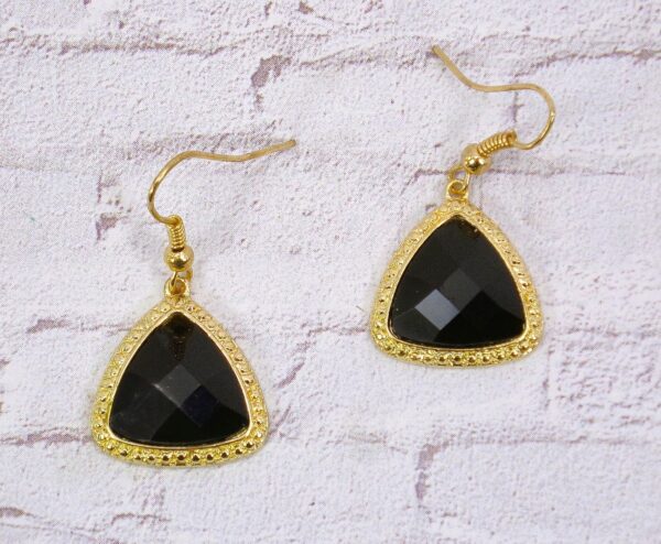 BLACK TRIANGLE SHAPE BEAD EARRINGS IN GOLD SETTING - Image 6