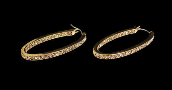 GOLD OVAL CRYSTAL HOOP EARRINGS - Image 7