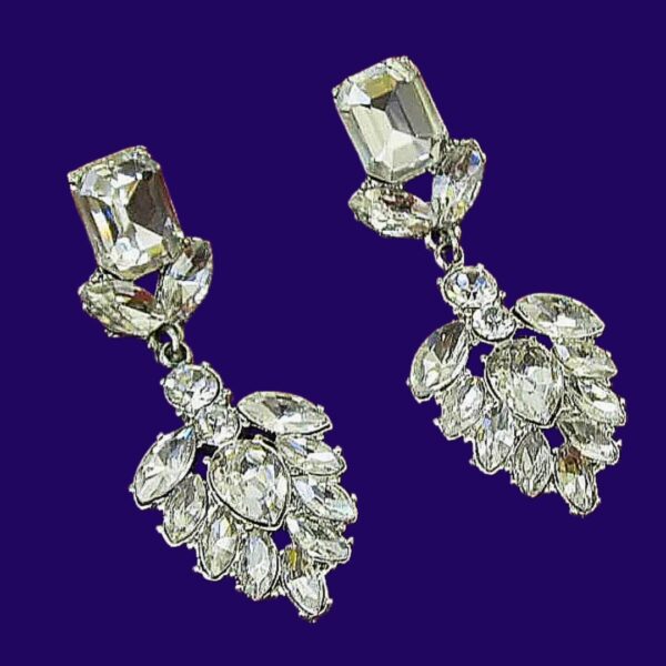 LONG CRYSTAL STATEMENT EARRINGS - Image 5