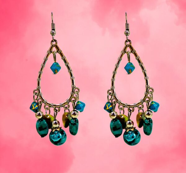 TURQUOISE BEADED HOOP EARRINGS - Image 6