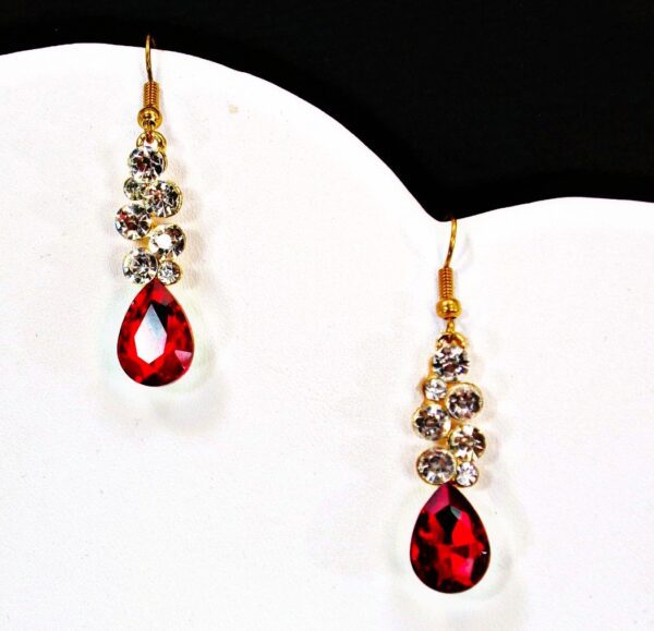 RED CRYSTAL TEARDROP EARRINGS - Image 2