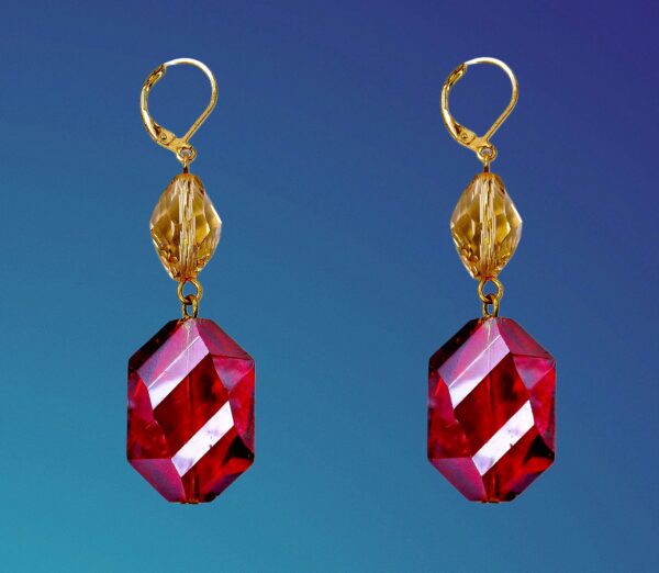 RED AND GOLDEN BEIGE COLOR GLASS BEAD EARRINGS - Image 4
