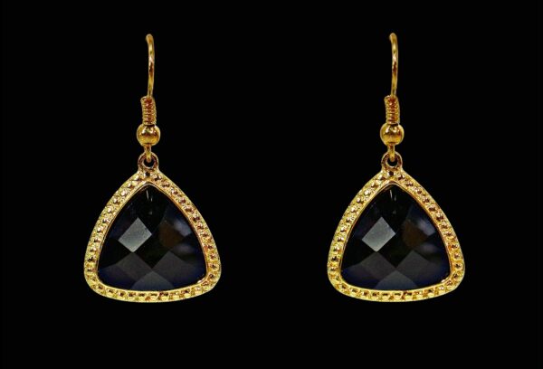BLACK TRIANGLE SHAPE BEAD EARRINGS IN GOLD SETTING - Image 4