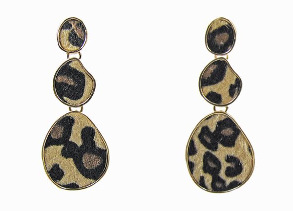 earrings with animal-pattern pendants