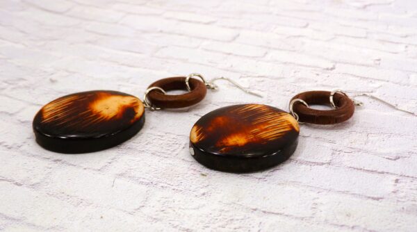 WOOD DOUBLE BEAD EARRINGS - Image 3