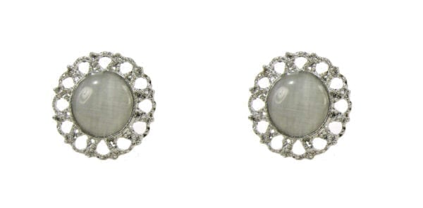 earrings with pearl inlays