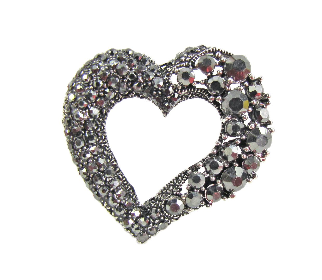 heart-shaped jewelry with black crystals