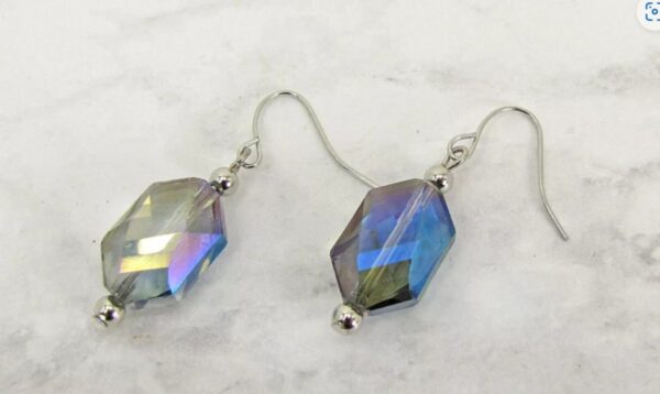 BLUE GLASS BEAD EARRINGS - Image 8