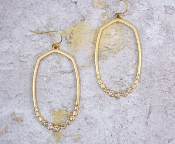 LONG GOLD OVAL EARRING WITH CRYSTALS - Image 5