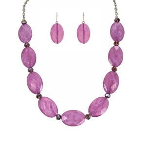 necklace and earrings with large oval beads