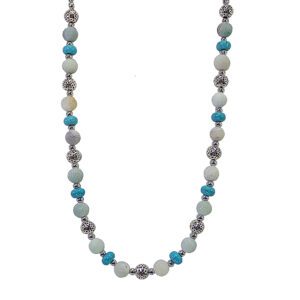 A turquoise and silver beaded necklace