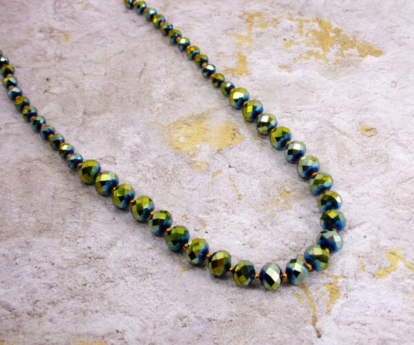 GREEN GLASS BEAD NECKLACE - Image 7