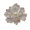 WHITE FLOWER PIN WITH PEARL