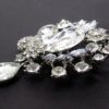 LARGE CLEAR CRYSTAL BROOCH PIN WITH FLOWERS - Image 6
