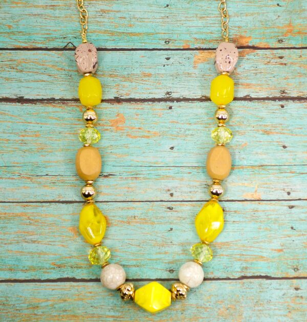 YELLOW AND BROWN BEAD NECKLACE - Image 7