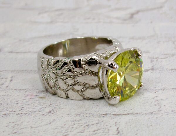 YELLOW ROUND SOLITAIRE CUBIC ZIRCONIA STONE RING SIZE 8 - Image 10