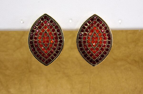 RED CRYSTAL EARRINGS - Image 4