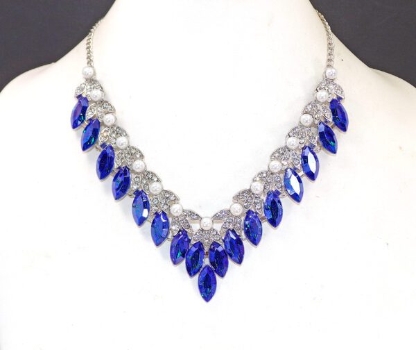 BLUE CRYSTAL AND WHITE PEARL NECKLACE AND EARRING SET - Image 3