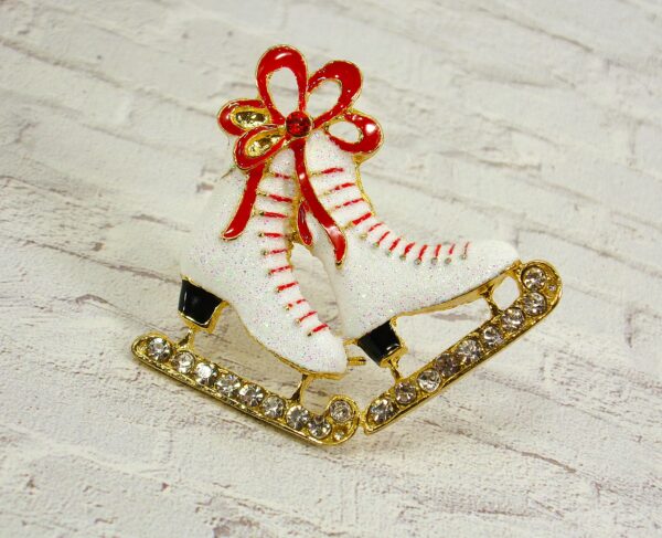 ICE SKATES PIN BROOCH WITH SPARKLES AND CRYSTALS - Image 5