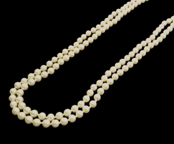 LONG WHITE GLASS PEARL NECKLACE HAND KNOTTED 58" - Image 3