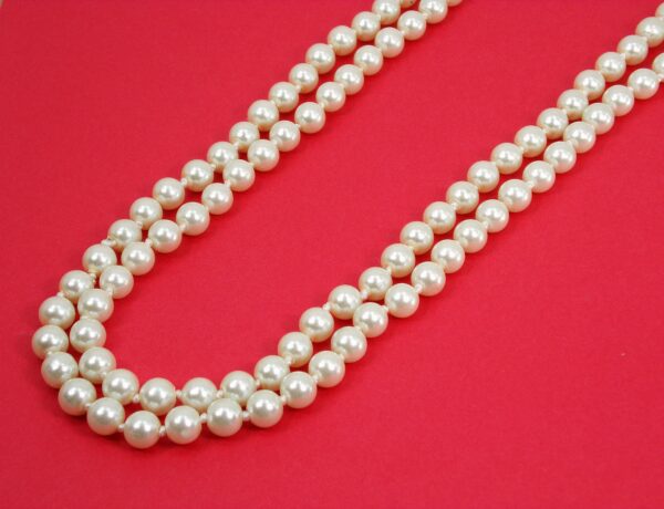 LONG WHITE GLASS PEARL NECKLACE HAND KNOTTED 58" - Image 8