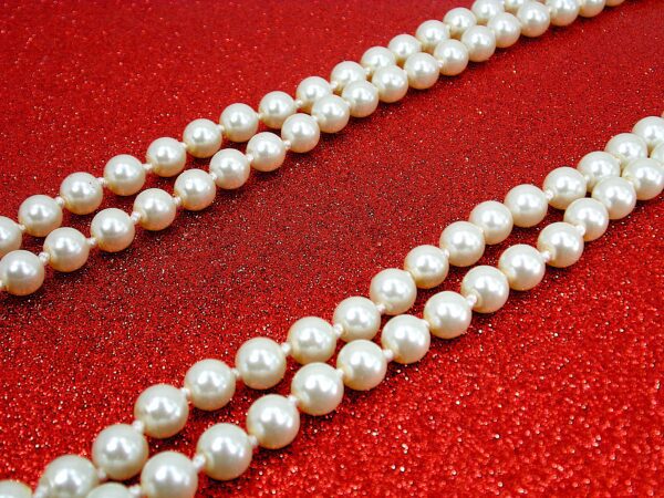 LONG WHITE GLASS PEARL NECKLACE HAND KNOTTED 58" - Image 7