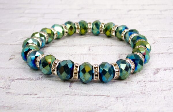 GREEN GLASS BEAD AND CRYSTAL STRETCH BRACELET - Image 4