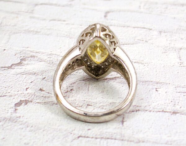 YELLOW MARQUISE SHAPE CUBIC ZIRCONIA STONE RING SIZE 7 - Image 10