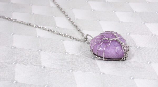 TREE OF LIFE ON A LIGHT PURPLE AMETHYST HEART PENDANT - Image 9