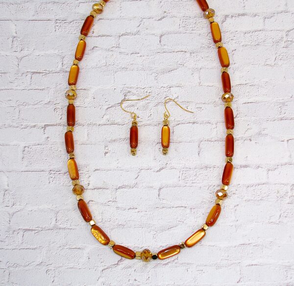 BROWN BEAD NECKLACE AND EARRING SET - Image 5