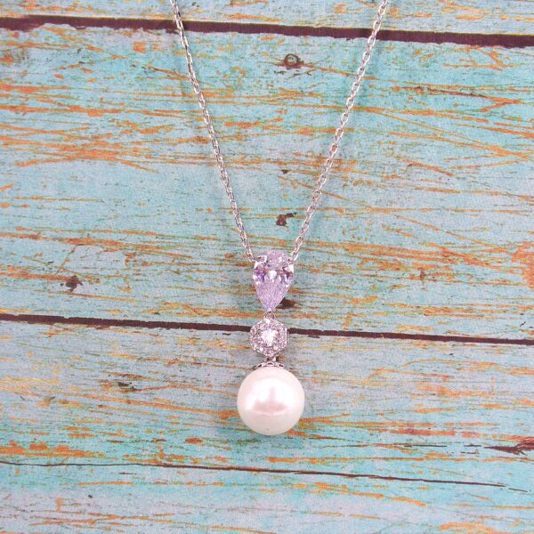 WHITE PEARL PENDANT WITH CLEAR CUBIC ZIRCONIA STONES - Image 3