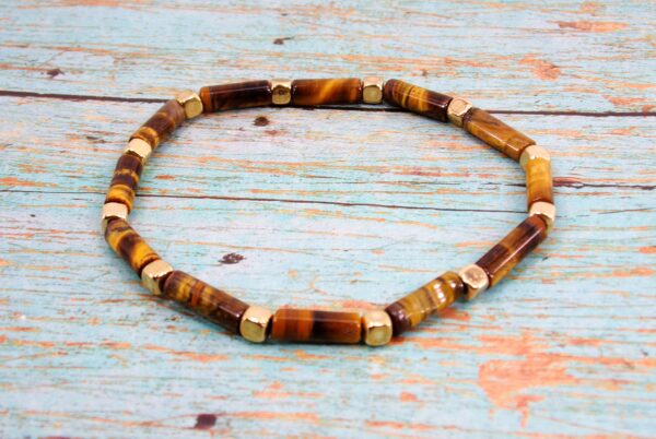 TIGER EYE STONE STRETCH BRACELET WITH GOLD BEADS - Image 2