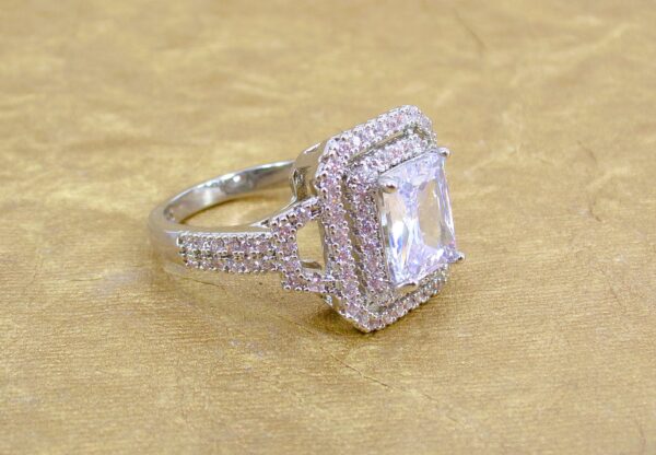 RECTANGLE CLEAR CUBIC ZIRCONIA STONE RING SIZE 8 - Image 6