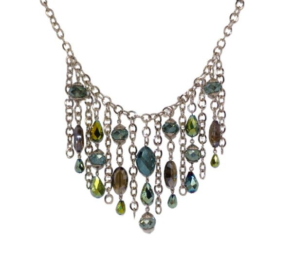 GREEN GLASS FRINGE BEADED NECKLACE