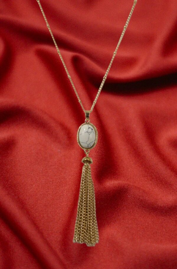 WHITE STONE PENDANT NECKLACE WITH TASSEL CHAIN - Image 2