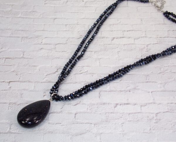 SPARKLING BLUE GOLDSTONE PENDANT AND GLASS BEAD NECKLACE - Image 8